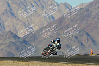 media/Dec-18-2022-SoCal Trackdays (Sun) [[8099a50955]]/Turn 10 (140pm)/